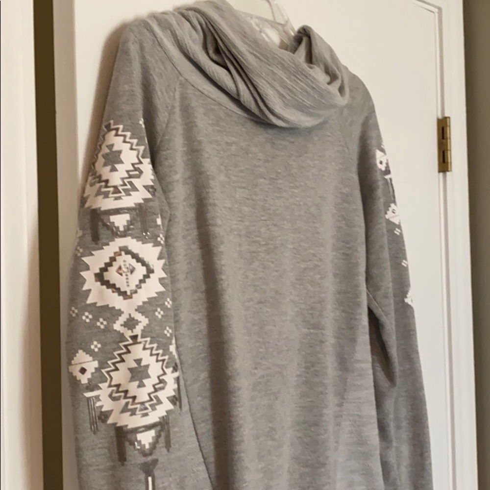 Grey Aztec Pattern Sweater - Picture 2 of 4